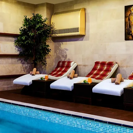 多尼采蒂宫特色酒店