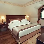 Palazzo Donizetti Istanbul, Tapestry Collection By Hilton