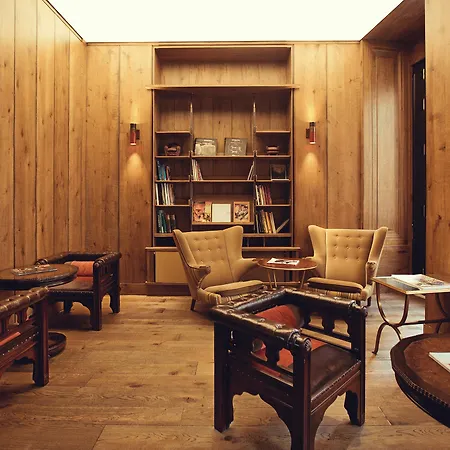 Palazzo Donizetti - Special Class Hotel