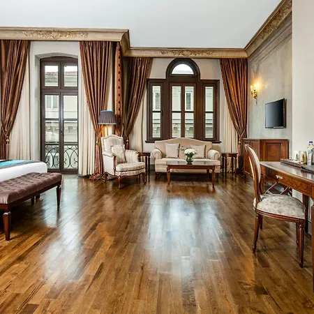 Отель Palazzo Donizetti - Special Class 4*