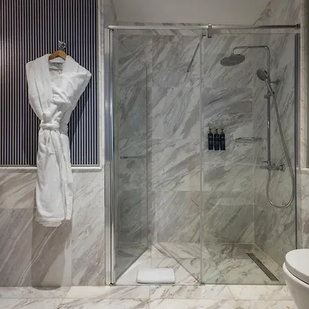 Palazzo Donizetti Istanbul, Tapestry Collection By Hilton 4* Isztambul