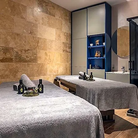 Palazzo Donizetti Istanbul, Tapestry Collection By Hilton Hotel 4*