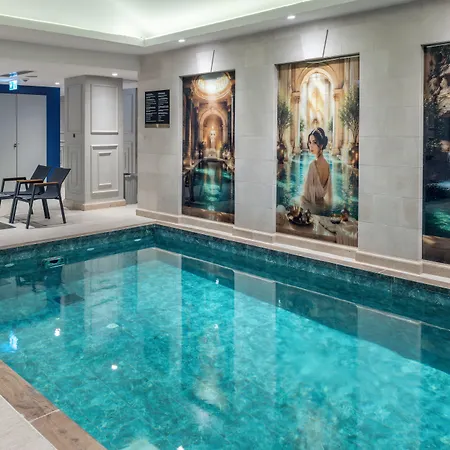 Hotel Palazzo Donizetti Istanbul, Tapestry Collection By Hilton