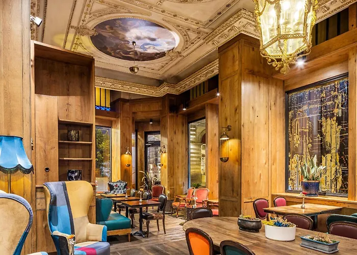 Palazzo Donizetti Istanbul, Tapestry Collection By Hilton Istanbul