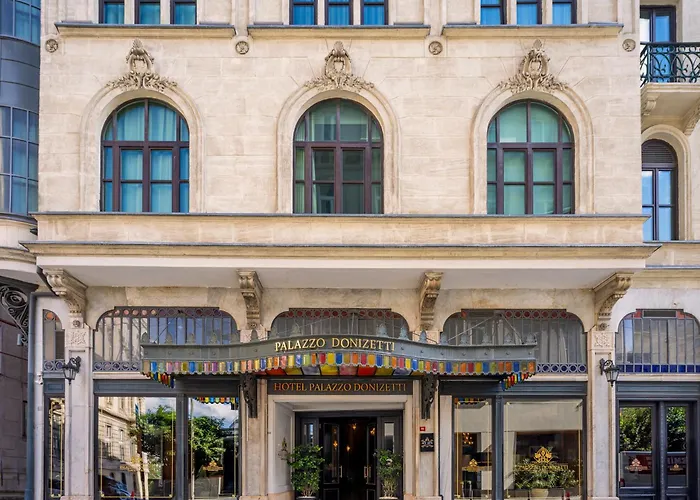 Palazzo Donizetti Istanbul, Tapestry Collection By Hilton