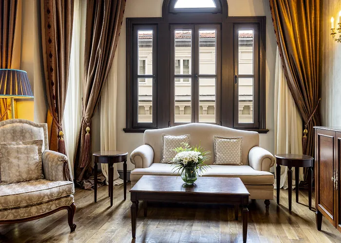 Palazzo Donizetti Istanbul, Tapestry Collection By Hilton 4* Istanbul