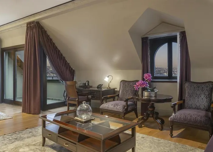 Palazzo Donizetti Istanbul, Tapestry Collection By Hilton ホテル