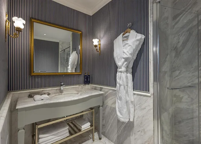 Palazzo Donizetti Istanbul, Tapestry Collection By Hilton ホテル 4*