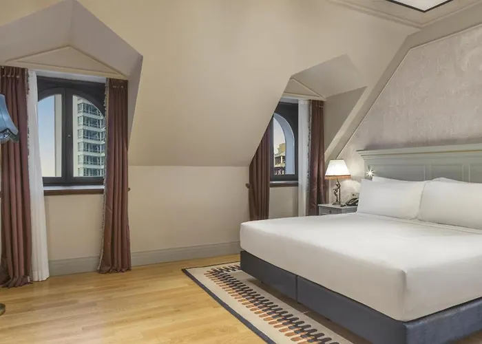 Palazzo Donizetti Istanbul, Tapestry Collection By Hilton ホテル