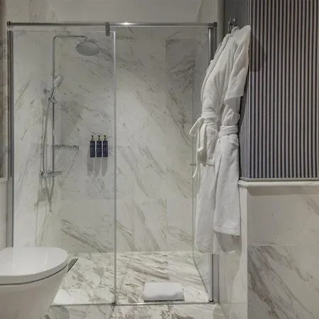 Отель Palazzo Donizetti Istanbul, Tapestry Collection By Hilton 4*