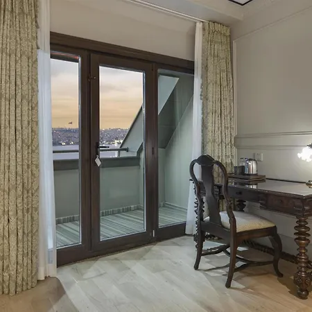 Отель Palazzo Donizetti Istanbul, Tapestry Collection By Hilton Стамбул