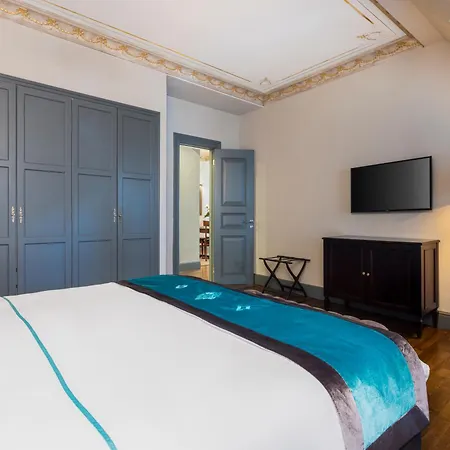 Hotel Palazzo Donizetti Istanbul, Tapestry Collection By Hilton 4*