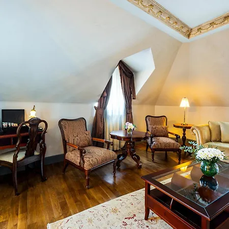 Palazzo Donizetti Istanbul, Tapestry Collection By Hilton Hotel 4*